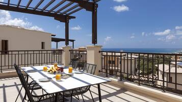 Premium Apartment, 2 Bedrooms, Pool Access | Balcony view