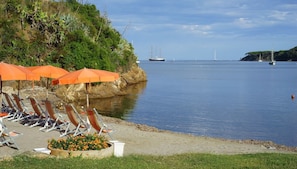 Beach nearby - Hotel Cala di Mola (Porto Azzurro)