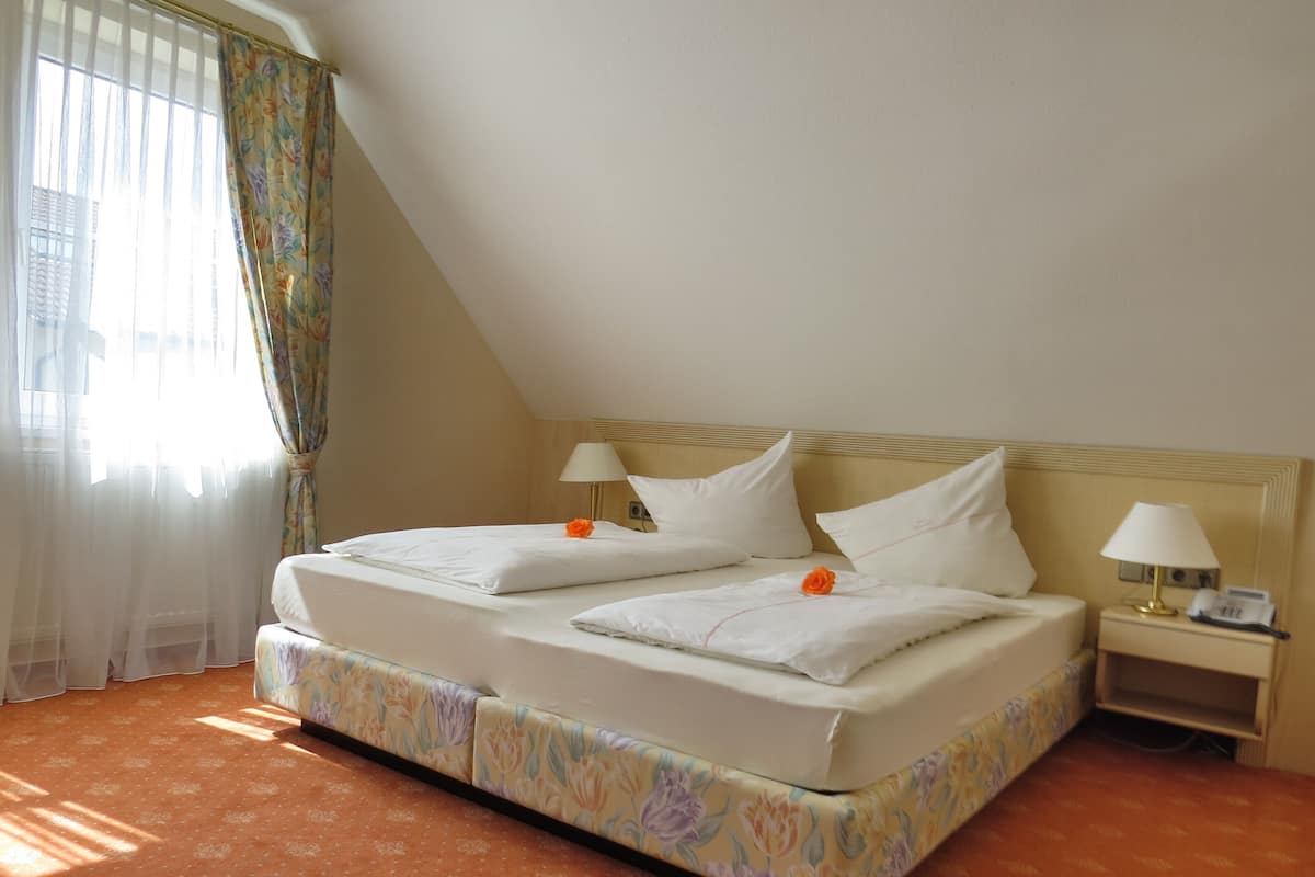 Appartement (Gästehaus Don Carlos) | 1 slaapkamer, hypoallergeen beddengoed, een kluis op de kamer