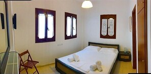 3 chambres, fer et planche à repasser, accès à Internet