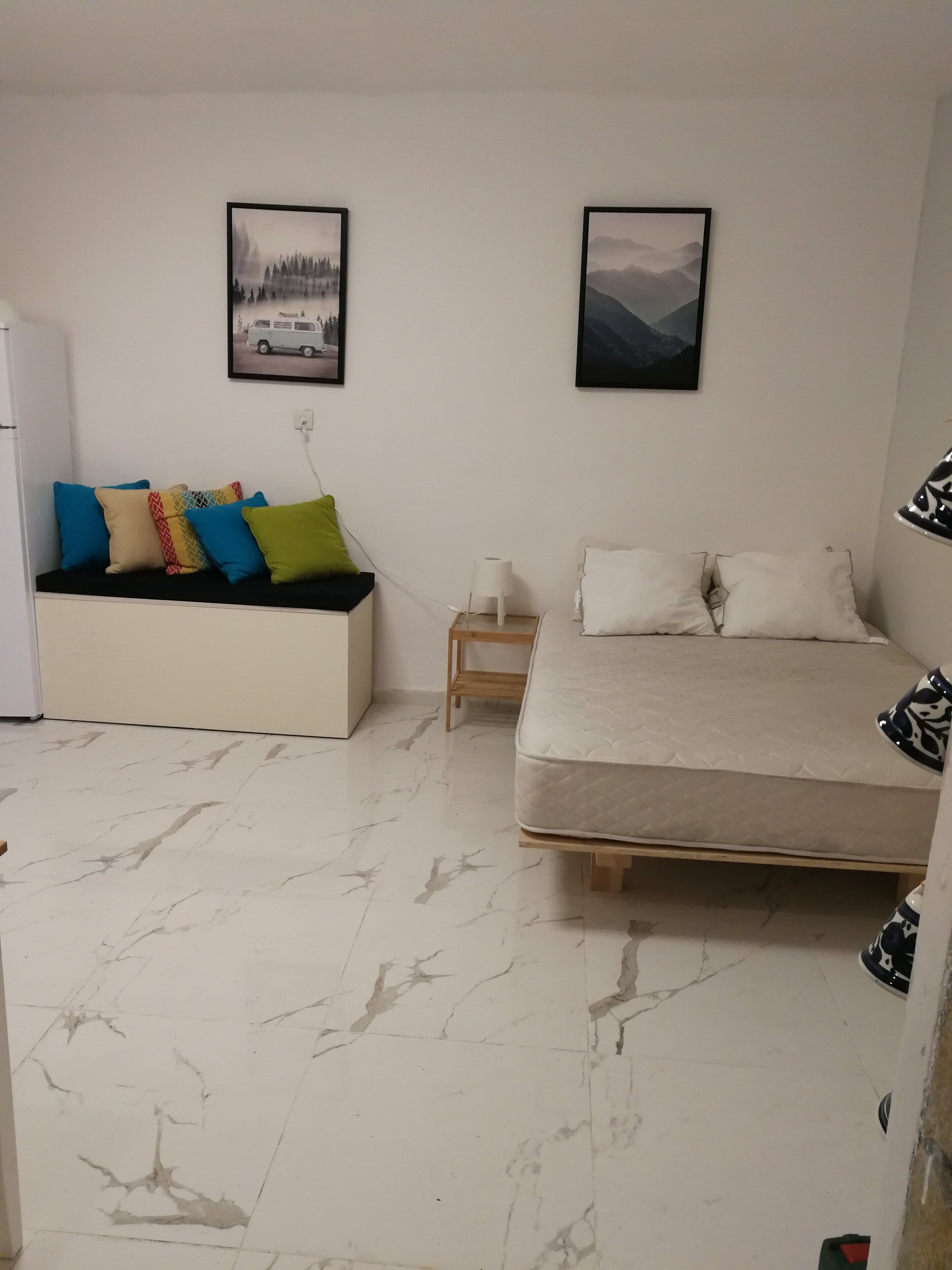 1 bedroom, iron/ironing board, internet, bed sheets