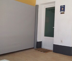 Pintu masuk interior