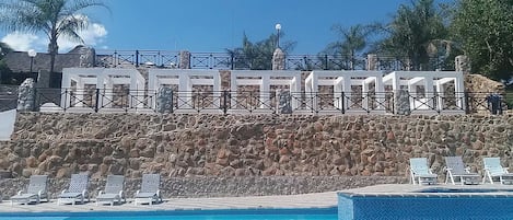 2 outdoor pools, sun loungers