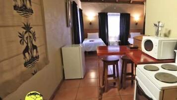 Bungalow familiar | Cocineta privada | Tetera eléctrica