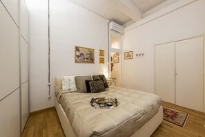 Appartement, 1 chambre | 1 chambre, fer et planche à repasser, lit de bébé (supplément)