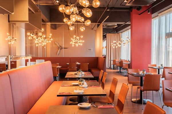 Tägliches Frühstücksbuffet gegen Gebühr