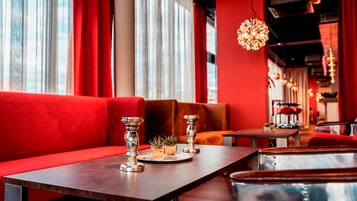 Bar (in der Unterkunft)