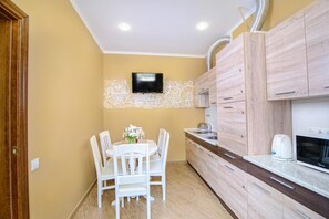Fridge, microwave - Premium Hostel (Lviv)