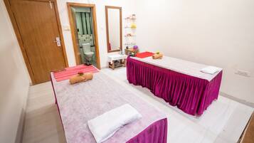 Couples treatment rooms, steam room