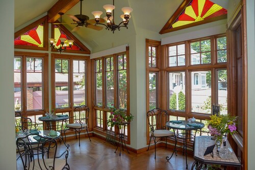 The Towers Bed & Breakfast