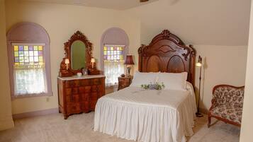 Bird's Nest Suite