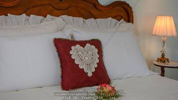 Suite, 1 queensize bed | Individueel gedecoreerd, individueel gemeubileerd, gratis wifi