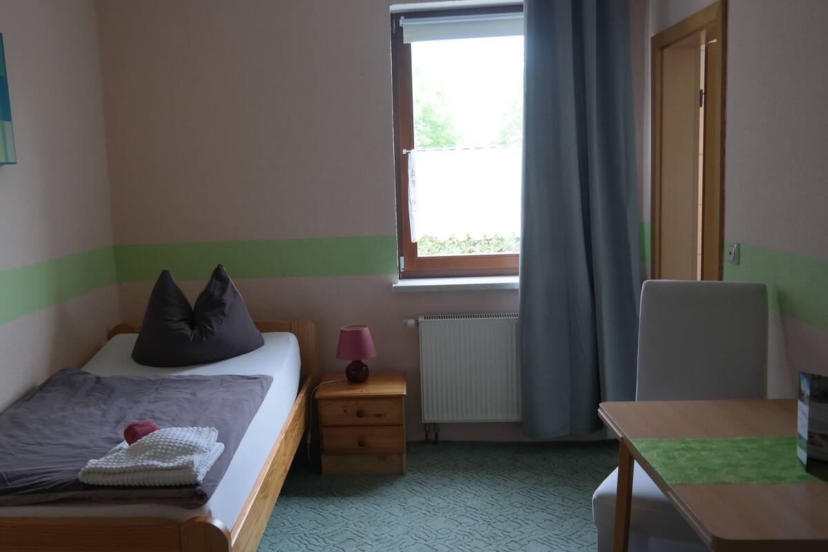 Basic Single Room, 1 Twin Bed | WiFi (free), bed sheets