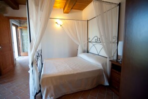 Appartement, 2 slaapkamers | Babybedden (toeslag), gratis wifi, beddengoed, rolstoeltoegang