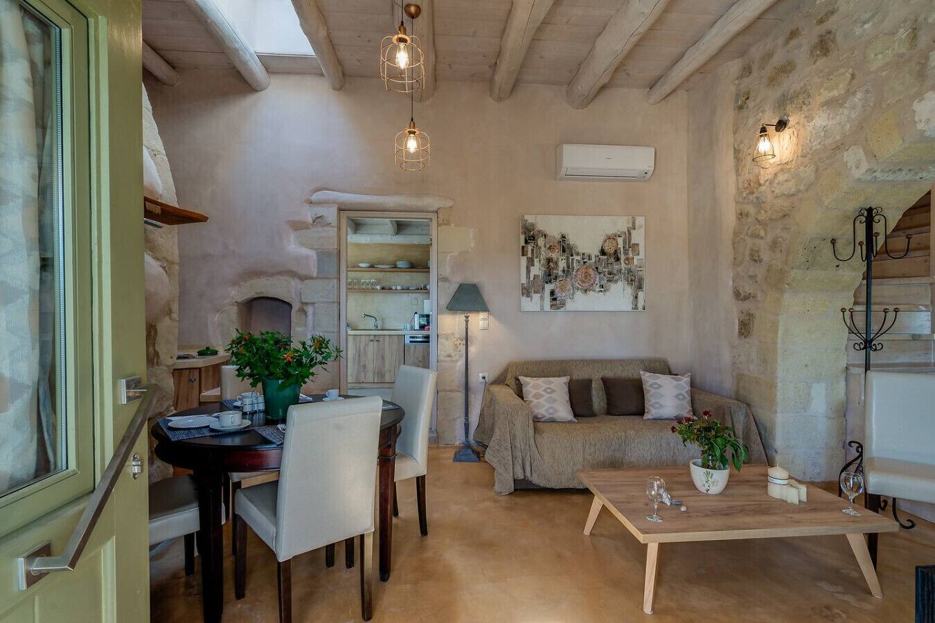 TV, fireplace, DVD player, stereo