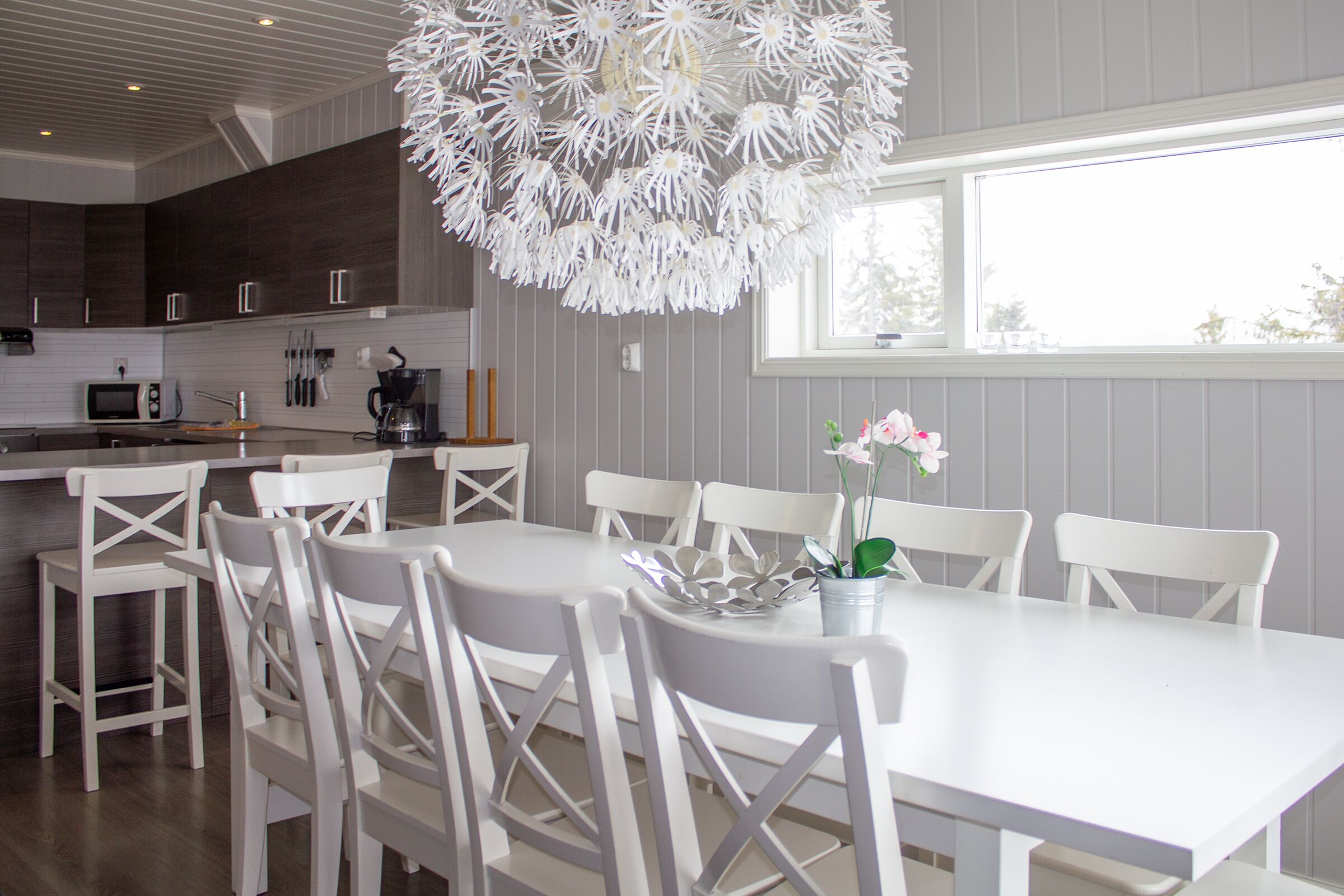 Familieleilighet, 4 soverom, badstue, ved fjell | Spisestue