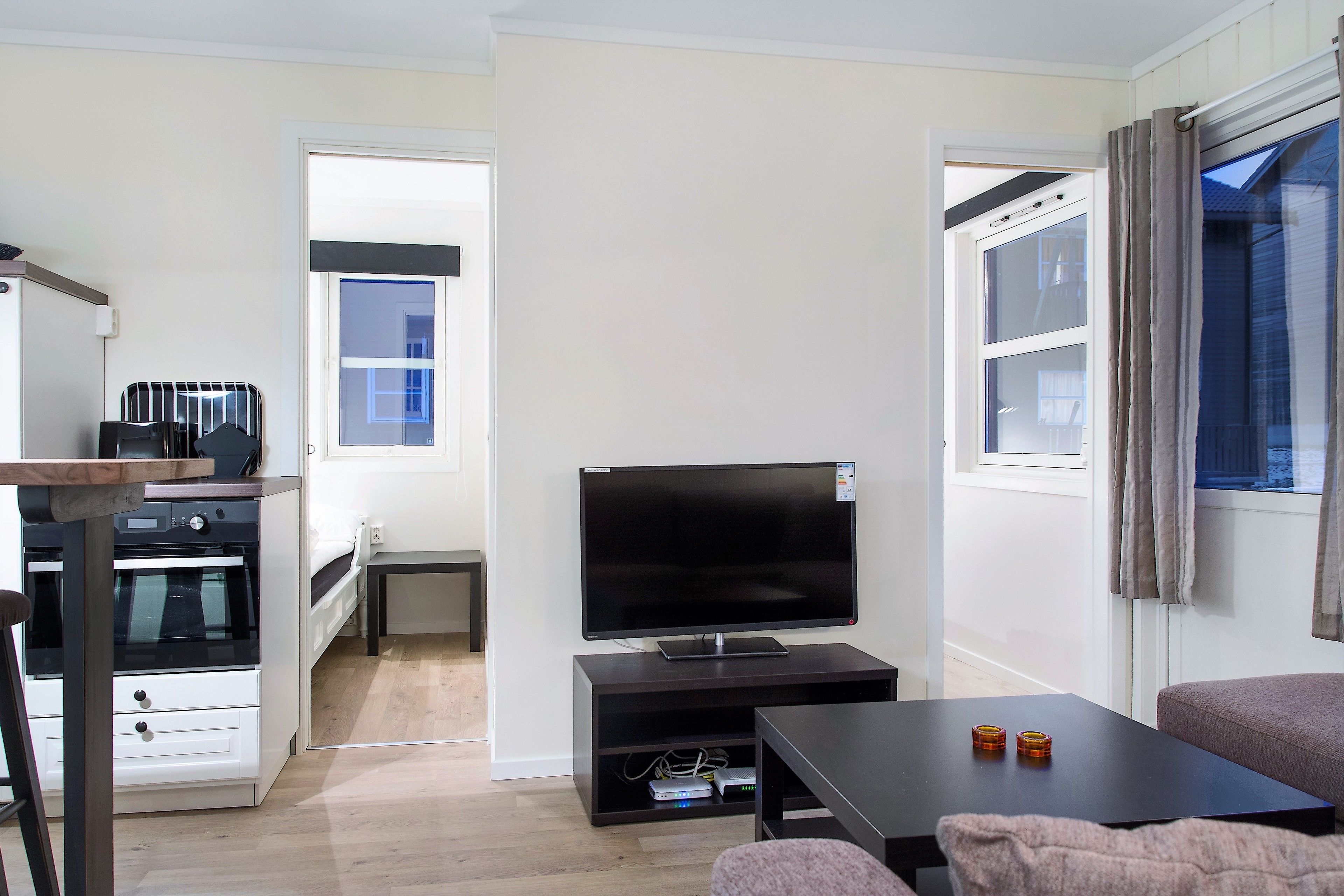 Departamento familiar, 2 habitaciones, en el área del jardín | Televisión