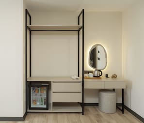 Deluxe Room | 1 bedroom, premium bedding, minibar, in-room safe - Fora Inn Lara (Antalya)