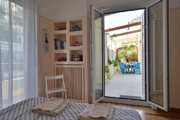 2 Schlafzimmer, Bügeleisen/Bügelbrett, Reisekinderbett, kostenloses WLAN