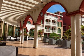 Terrace/patio - MENADA pool view apartment in Sveti Vlas (Свети Влас)