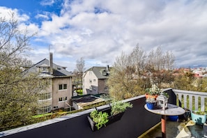 舒適公寓, 4 間臥室 | 陽台景觀