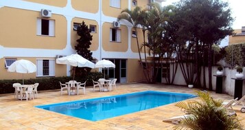 Outdoor pool, sun loungers