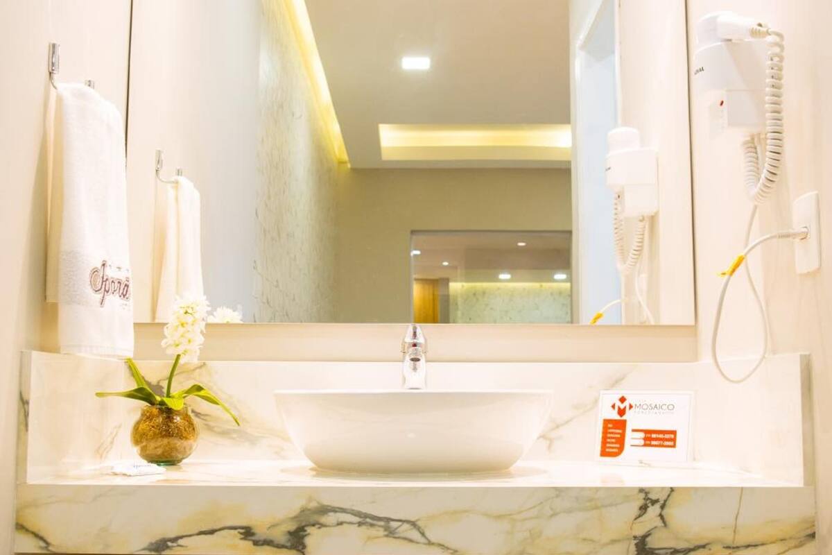 shower, towels, soap, shampoo