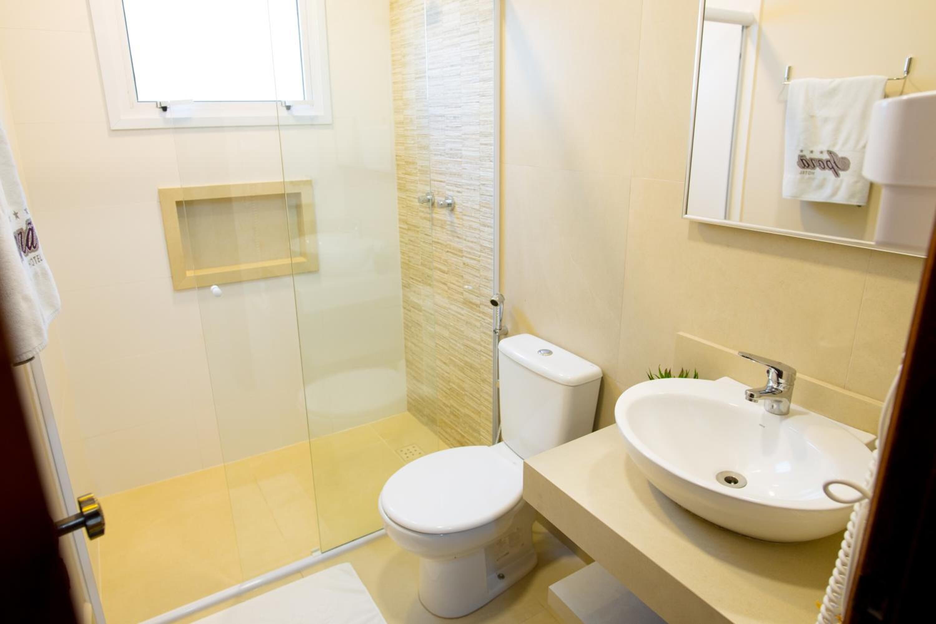 shower, towels, soap, shampoo