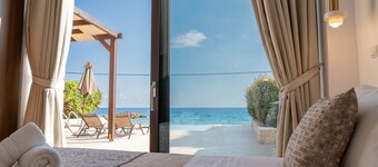 Mary 1 Waterfront villa,Private pool,South Crete