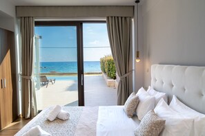 3 bedrooms, iron/ironing board, free WiFi, bed sheets - Mary 1 Waterfront villa,Private pool,South Crete (Frangocastello)