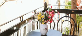 Under the Clock Tower (Greek Traditional 125m² home)