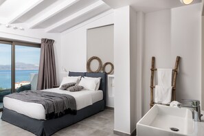 5 Schlafzimmer, Zimmersafe, Bügeleisen/Bügelbrett, Reisekinderbett