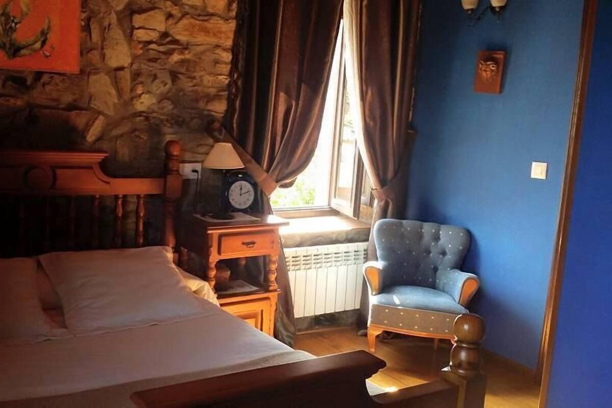 Double Room, 1 Double Bed | In-room safe, free WiFi, bed sheets