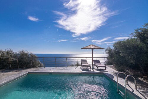 Pyrgos villa 2 ,sea view,pool,South Crete,Plakias