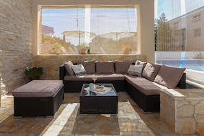 Family Apartment, Garden View (A5) | Terrace/patio - Apartments Bruno (Okrug)