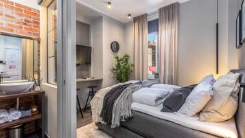 Peralatan tempat tidur premium, busa memori, peti besi dalam bilik