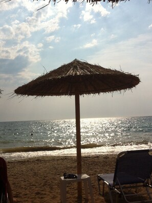 Beach - Anna's Villas by the Sea ... Your Home in Greece!  (Μύτικας)