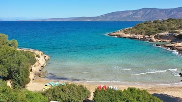 Ubicación a pie de playa, tumbonas y toallas de playa
