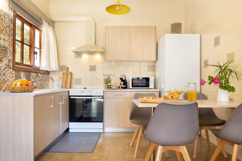 Avra Apartments, Ostria