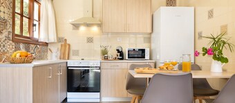 Avra Apartments, Ostria