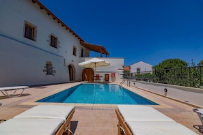 Mylo villa,Pool,Next to All Amenities,Kefalas 