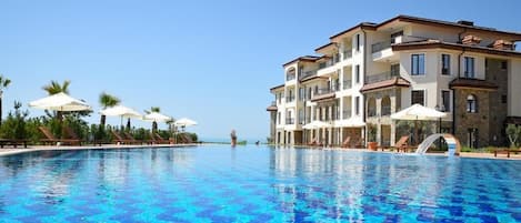 Piscina stagionale all'aperto