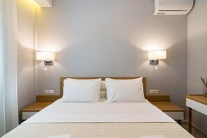 2 bedrooms, iron/ironing board, free WiFi, bed sheets - Sonja 1 apartment,pool,Beachfront,Chania (Chania)