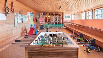 Children’s play area – indoor