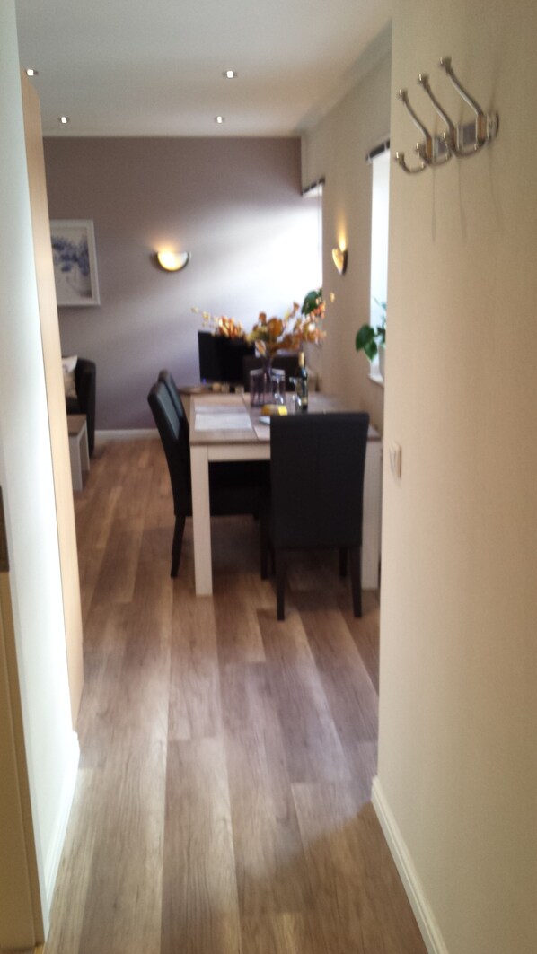 Apartment, 1 Schlafzimmer (Burgwall) | Wohnbereich | Smart-TV, Netflix