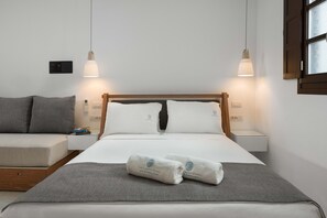 1 bedroom, in-room safe, desk, soundproofing - Lindos Shore Junior Suite very close to Lindos Main Beach (Λίνδος)