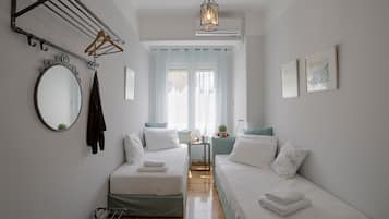 2 chambres, fer et planche à repasser, Wi-Fi gratuit, draps fournis