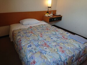 1 bedroom, down duvets, in-room safe, desk - Mihara Kokusai Hotel (Mihara)
