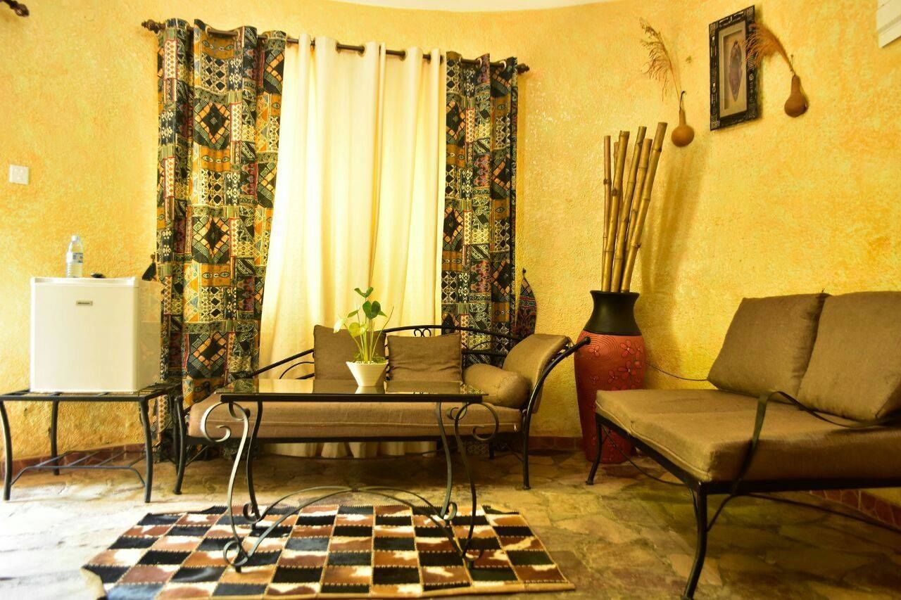 تلفزيون بشاشة مسطحة