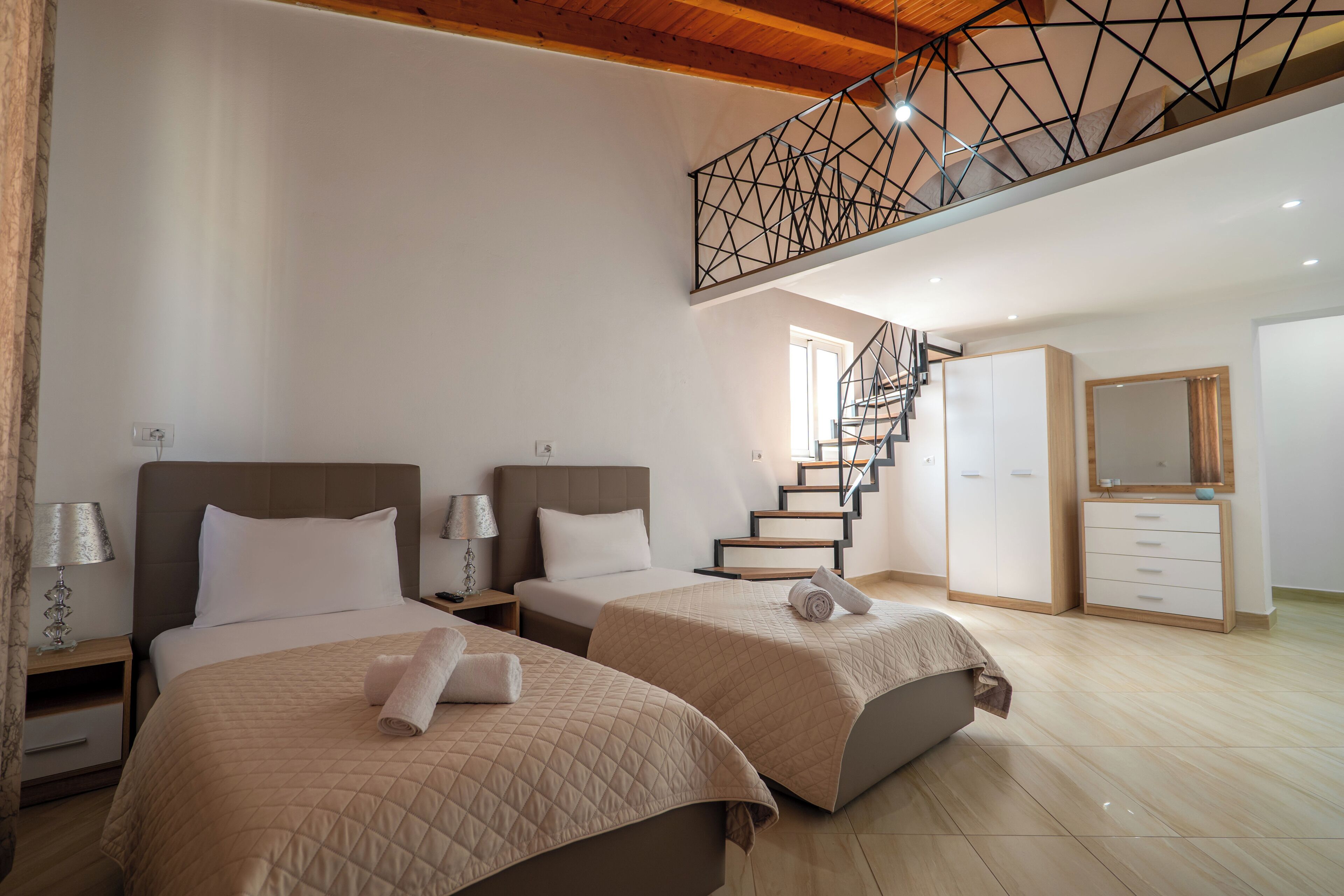 Photo - Atlantis Hotel & Apartments